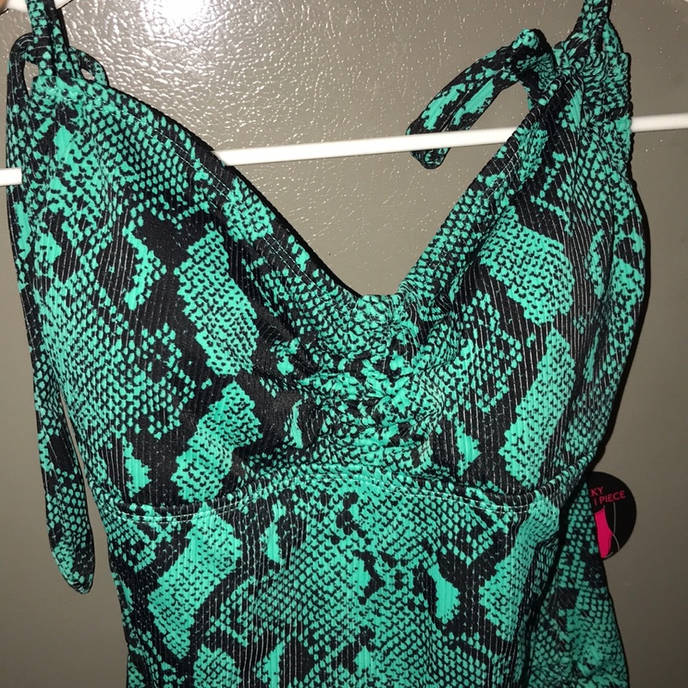 One piece swimsuit